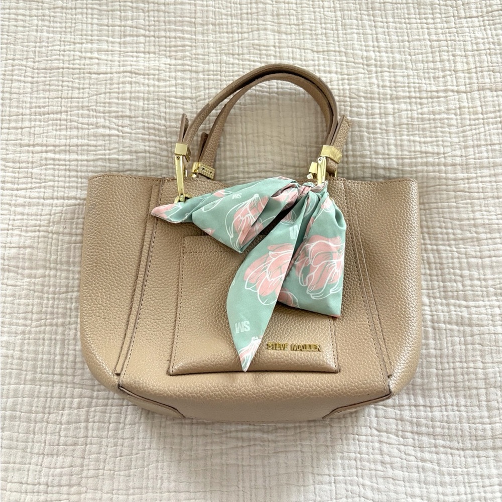 Steve Madden Beige Purse with Floral Scarf